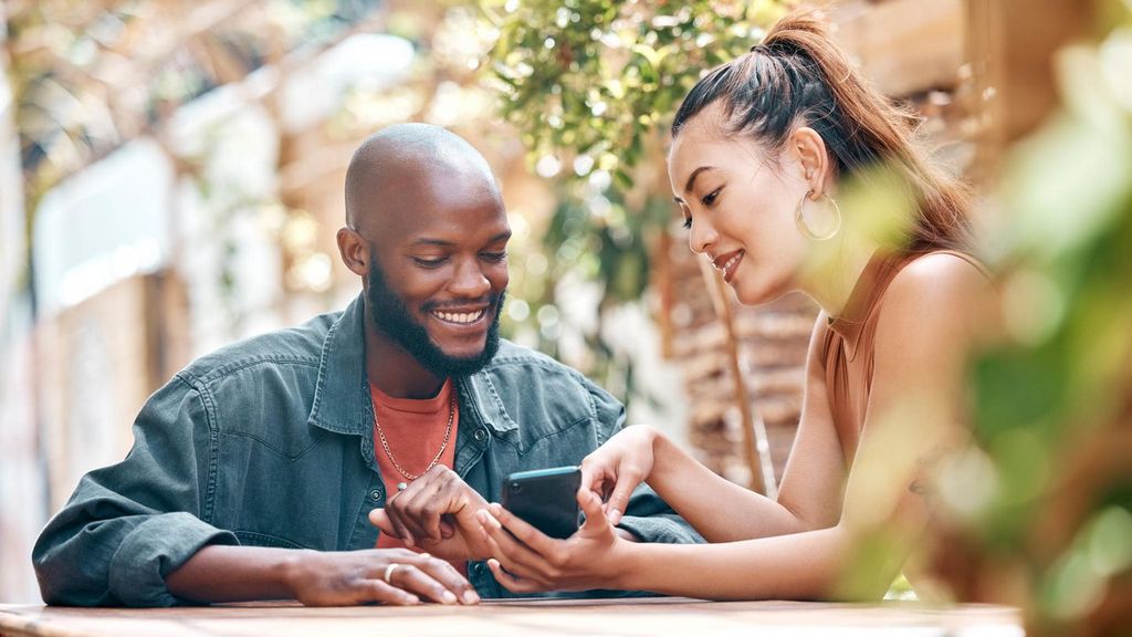 AmourMeet Evaluation: Functions, Tips and Rates 2025